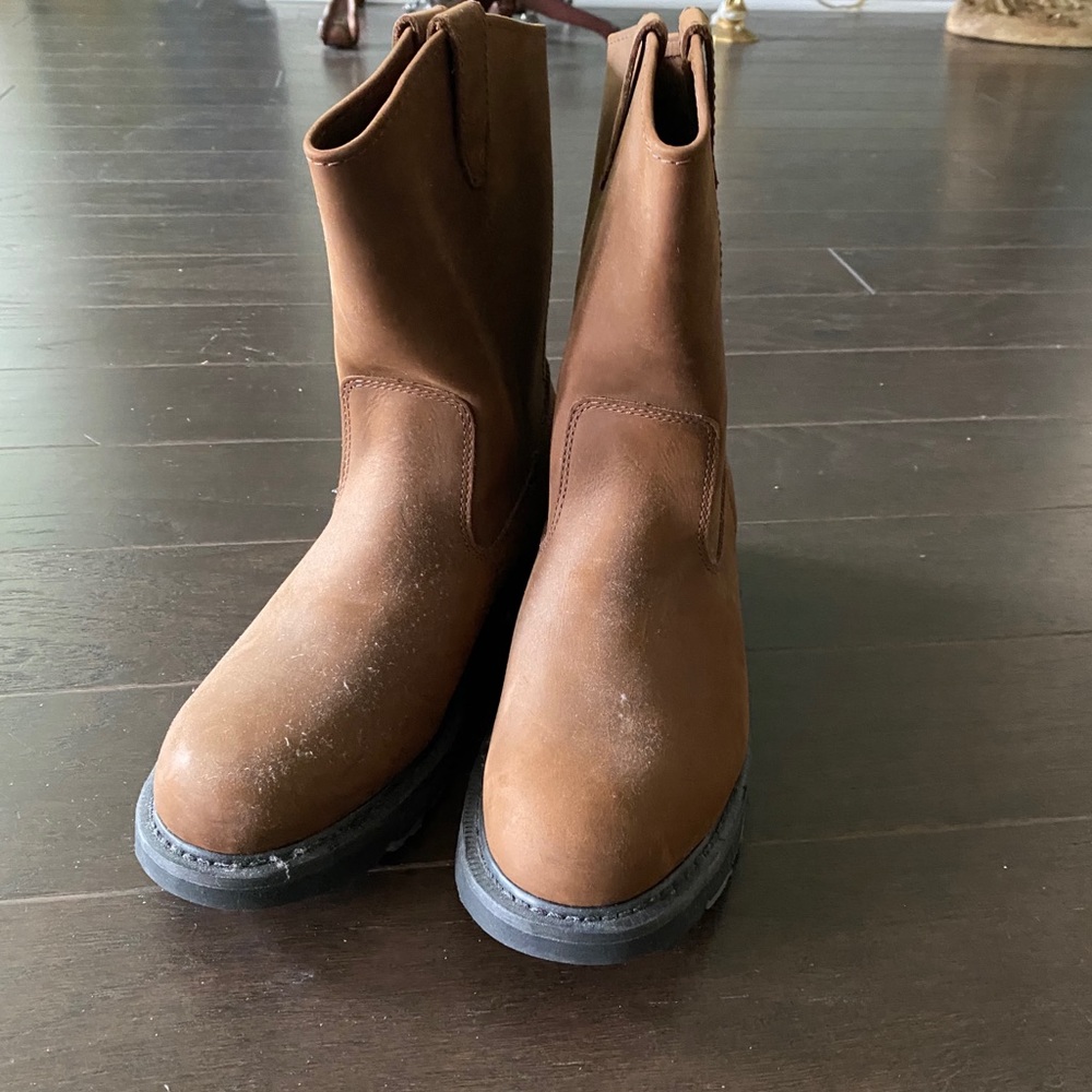 Men’s work boots